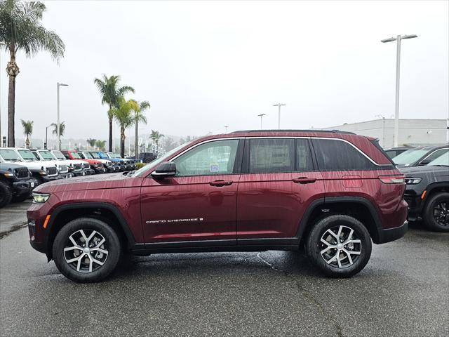 new 2025 Jeep Grand Cherokee car, priced at $45,900