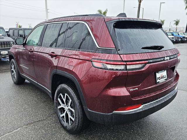 new 2025 Jeep Grand Cherokee car, priced at $45,900