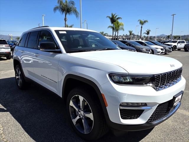 new 2025 Jeep Grand Cherokee car, priced at $47,500