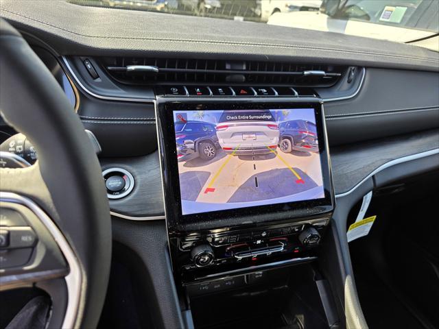 new 2025 Jeep Grand Cherokee car, priced at $47,500