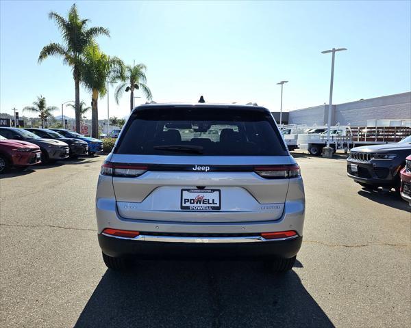 new 2025 Jeep Grand Cherokee car, priced at $48,070