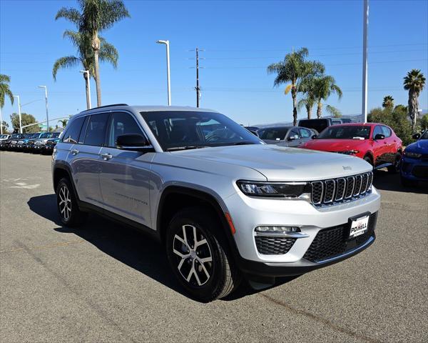 new 2025 Jeep Grand Cherokee car, priced at $48,070