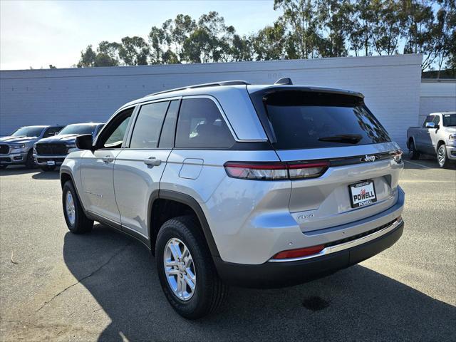 new 2025 Jeep Grand Cherokee car, priced at $38,900