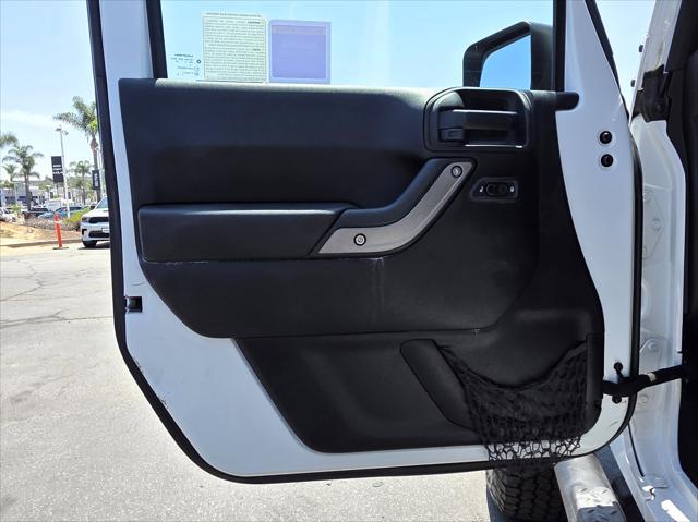 used 2014 Jeep Wrangler Unlimited car, priced at $24,900