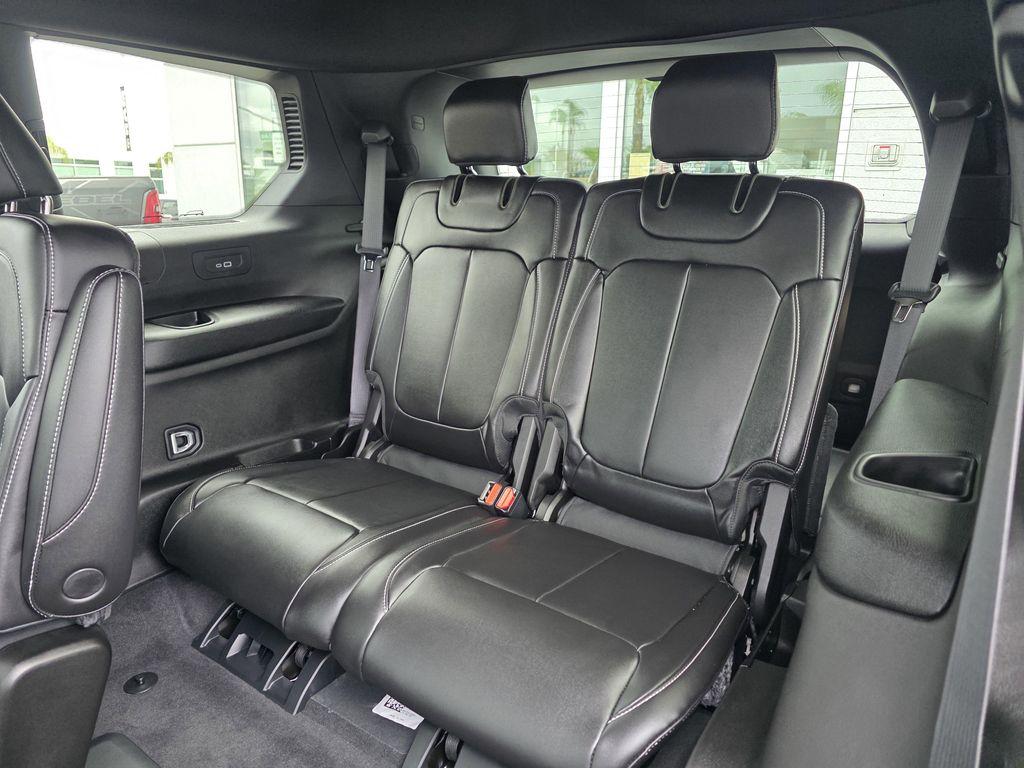 new 2025 Jeep Grand Cherokee L car, priced at $46,900