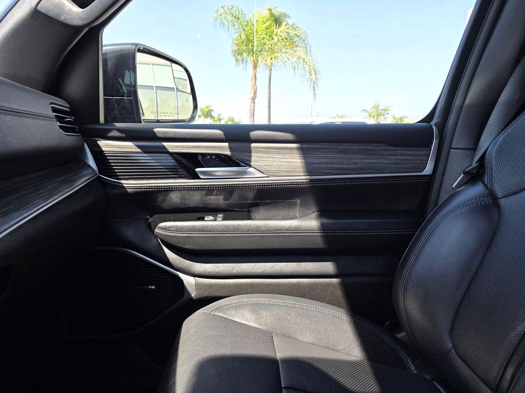 used 2024 Jeep Wagoneer L car, priced at $53,900