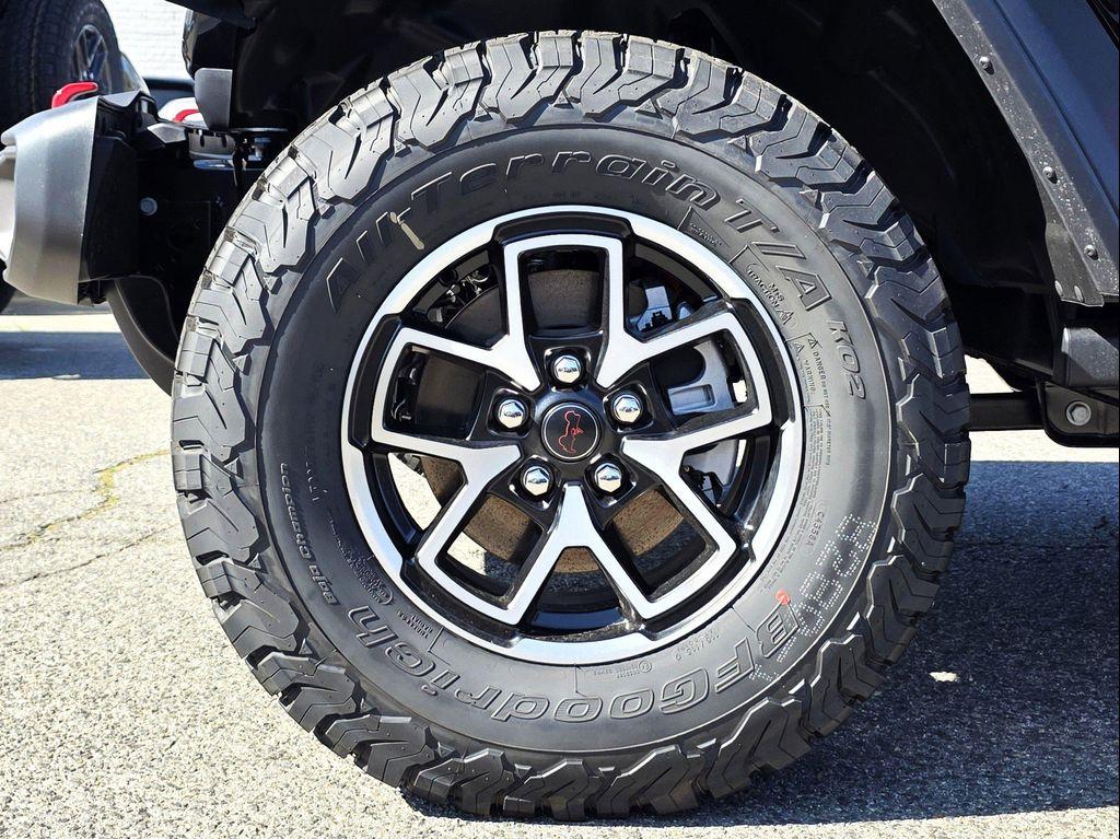 new 2025 Jeep Wrangler car, priced at $52,900