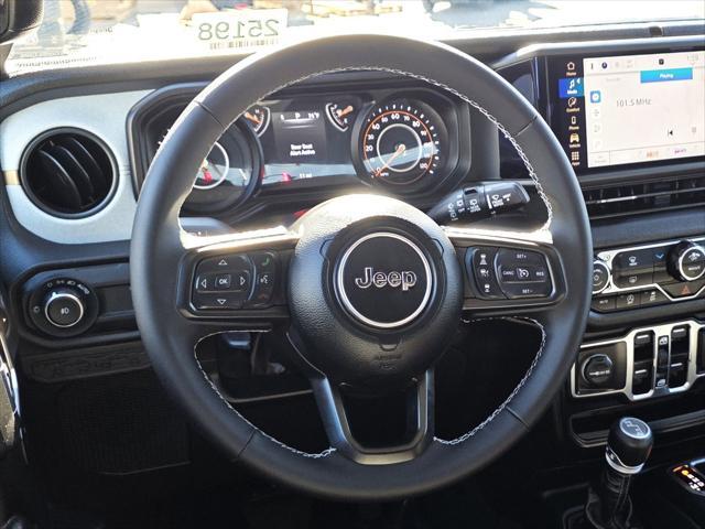 new 2025 Jeep Wrangler car, priced at $43,500
