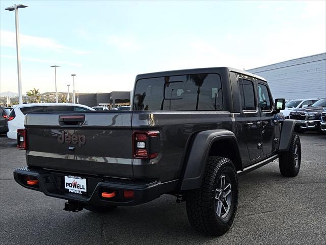 new 2025 Jeep Gladiator car, priced at $52,400