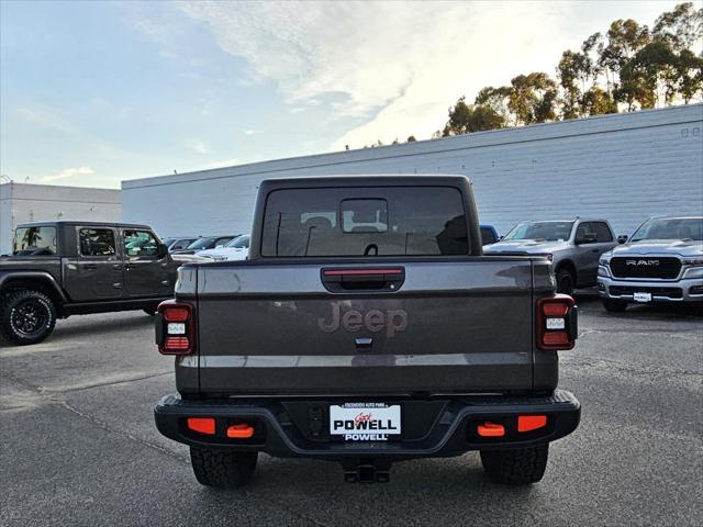 new 2025 Jeep Gladiator car, priced at $52,400