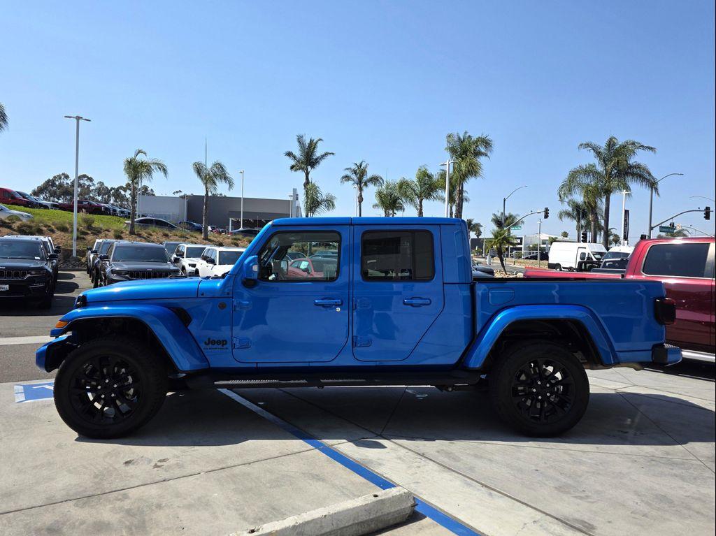 used 2023 Jeep Gladiator car, priced at $35,900