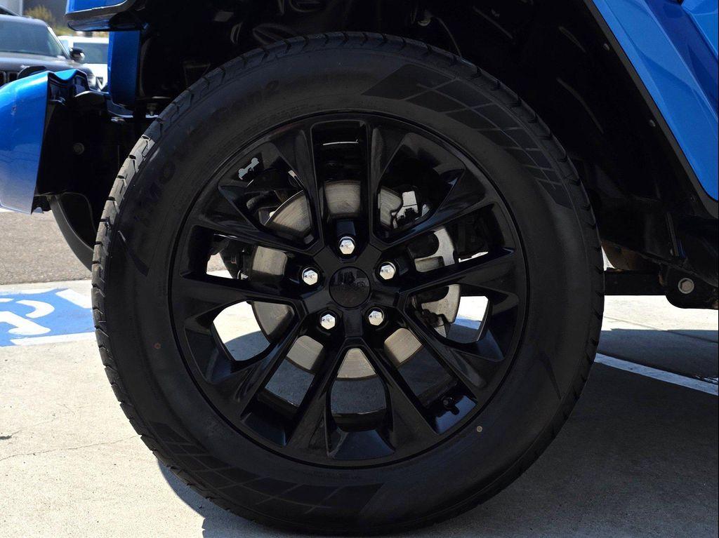 used 2023 Jeep Gladiator car, priced at $35,900