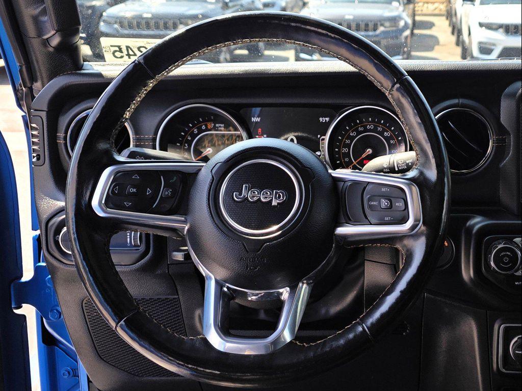 used 2023 Jeep Gladiator car, priced at $35,900
