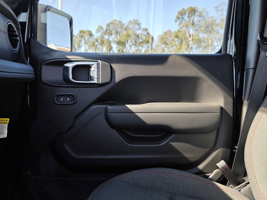 new 2025 Jeep Wrangler car, priced at $54,900