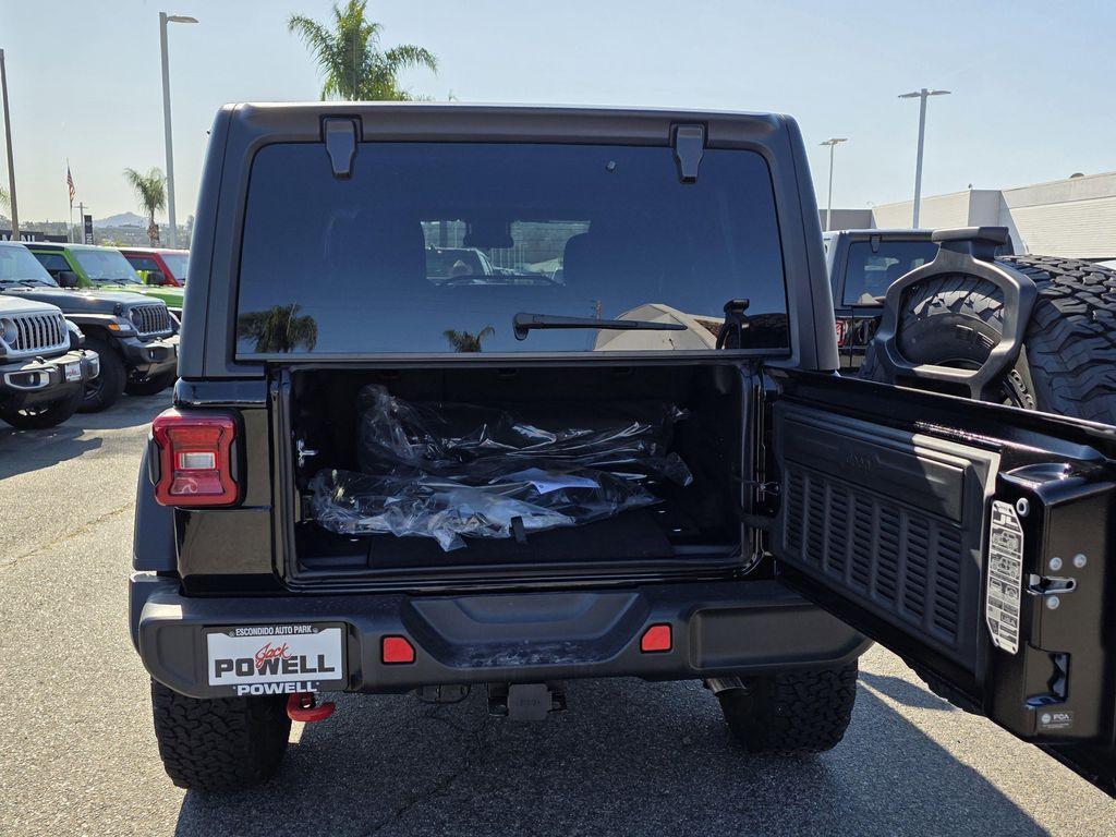 new 2025 Jeep Wrangler car, priced at $54,900