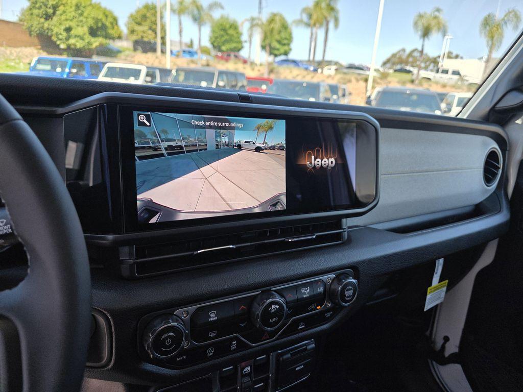 new 2025 Jeep Gladiator car, priced at $41,900