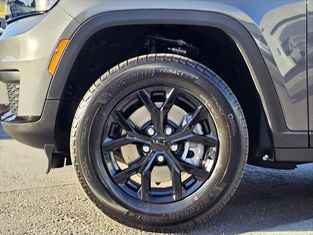 new 2025 Jeep Grand Cherokee L car, priced at $42,900