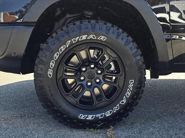 new 2025 Ram 1500 car, priced at $61,900