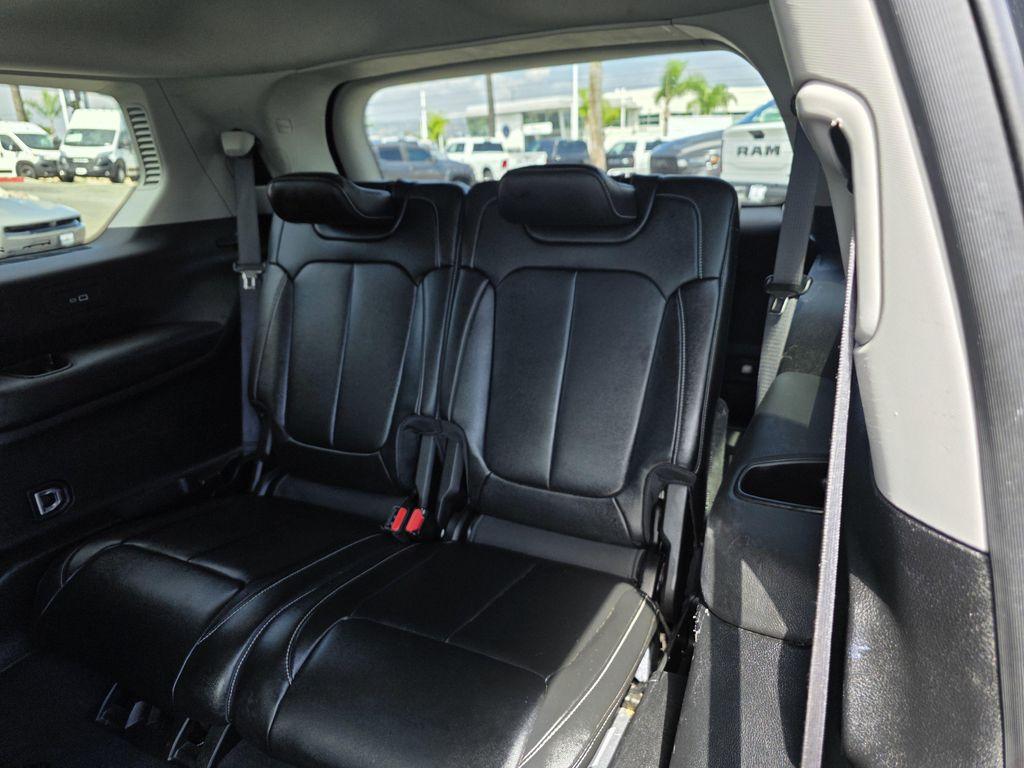 used 2023 Jeep Grand Cherokee L car, priced at $28,900
