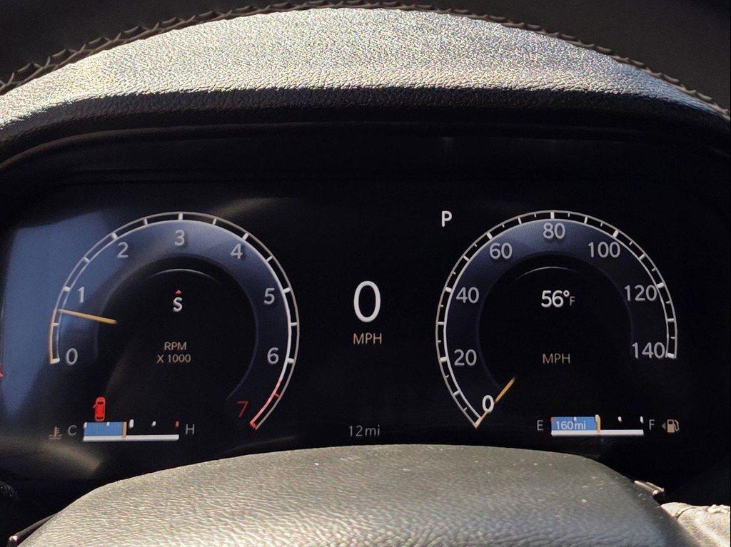 new 2025 Jeep Grand Cherokee car, priced at $37,900