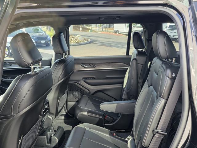 new 2025 Jeep Grand Cherokee L car, priced at $49,900