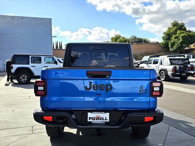 new 2025 Jeep Gladiator car, priced at $48,900