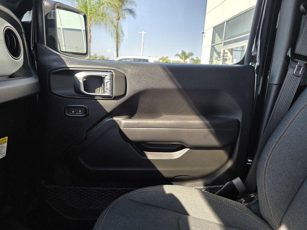 new 2025 Jeep Wrangler 4xe car, priced at $51,900