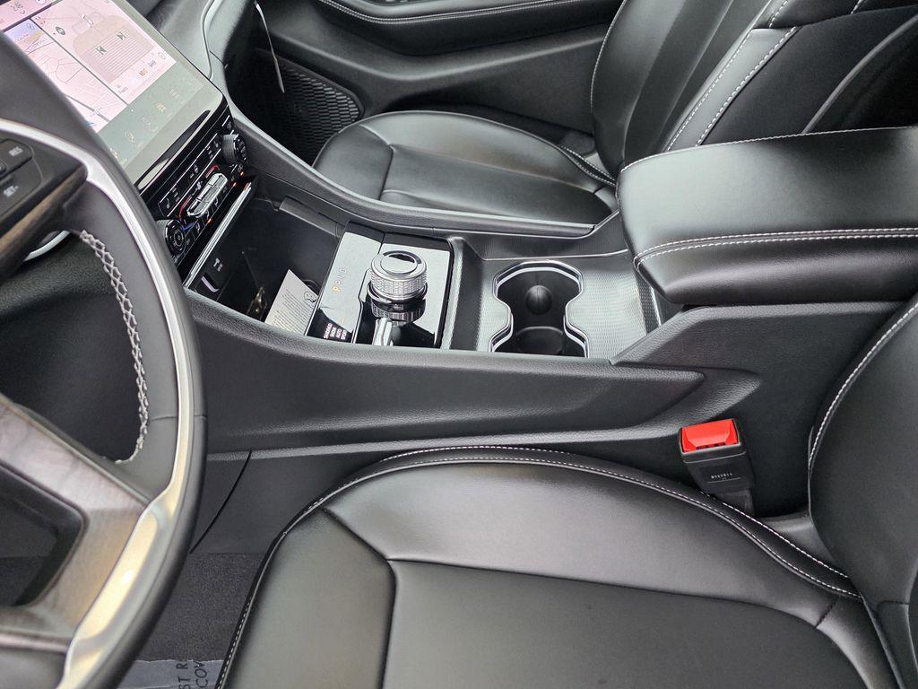 new 2025 Jeep Grand Cherokee L car, priced at $44,900