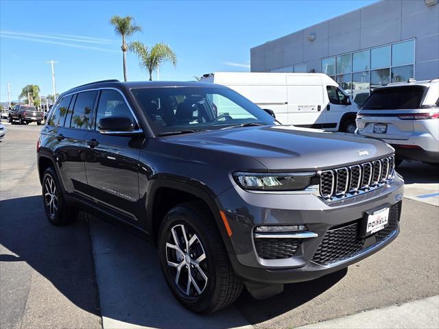 new 2025 Jeep Grand Cherokee car, priced at $45,500