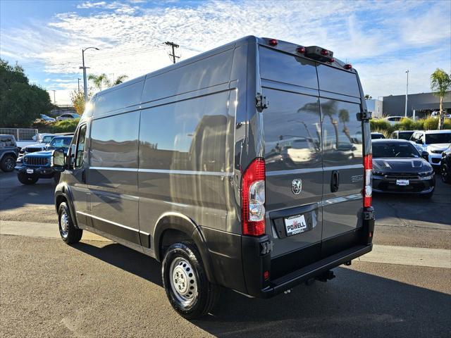 new 2025 Ram ProMaster 2500 car, priced at $51,160