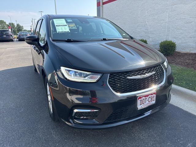 used 2023 Chrysler Pacifica car, priced at $22,900
