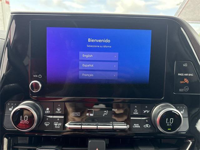 used 2024 Toyota Highlander car, priced at $45,900