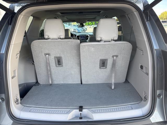 used 2022 GMC Acadia car, priced at $24,900