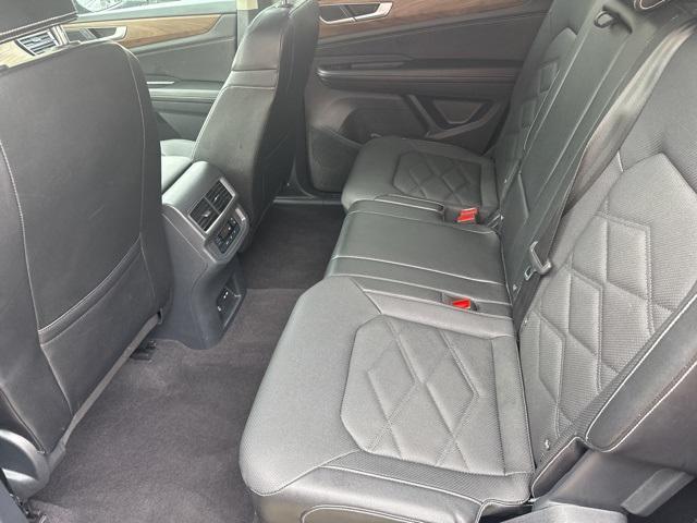 used 2024 Volkswagen Atlas car, priced at $30,500