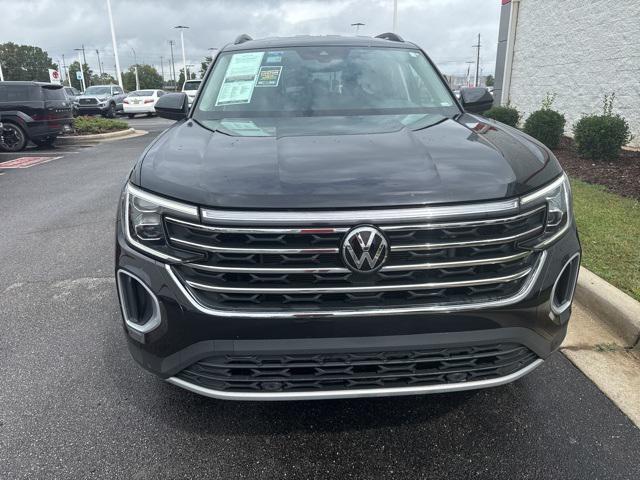 used 2024 Volkswagen Atlas car, priced at $30,500