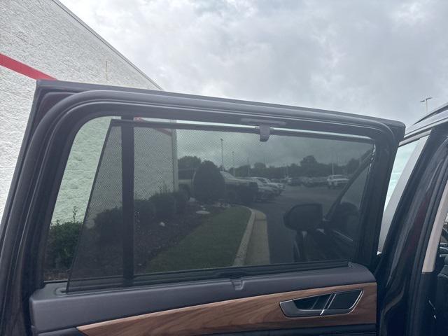used 2024 Volkswagen Atlas car, priced at $30,500
