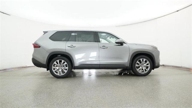 new 2025 Toyota Grand Highlander car, priced at $55,058