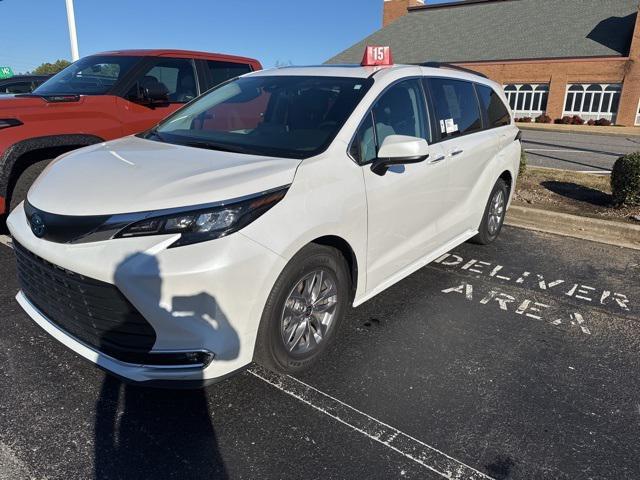 used 2024 Toyota Sienna car, priced at $48,500