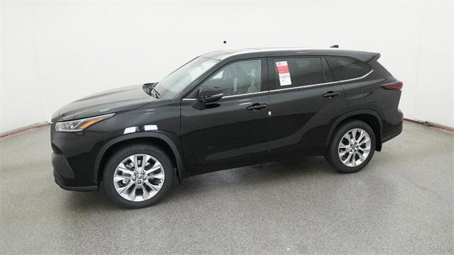 new 2025 Toyota Highlander car, priced at $52,780