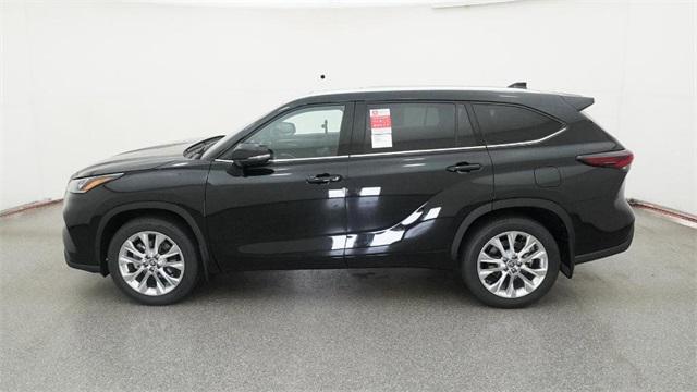 new 2025 Toyota Highlander car, priced at $52,780