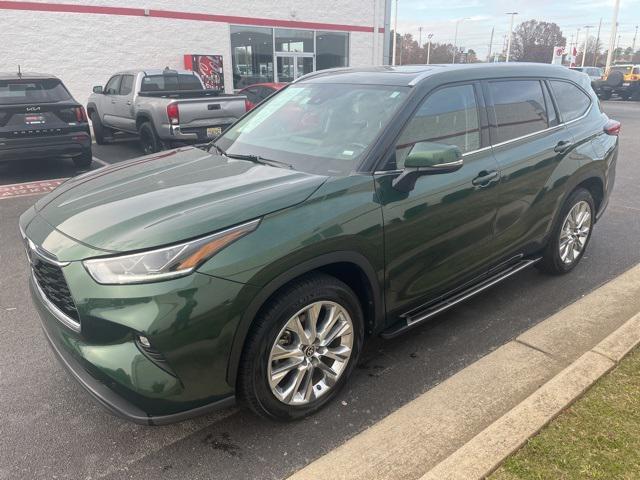 used 2023 Toyota Highlander car, priced at $38,000