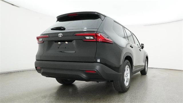 new 2025 Toyota Highlander car, priced at $42,859