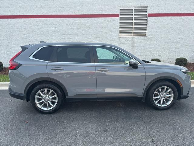used 2025 Honda CR-V car, priced at $35,900