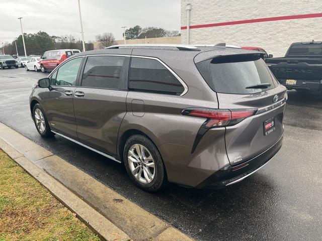 used 2021 Toyota Sienna car, priced at $37,500