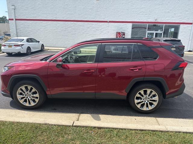 used 2020 Toyota RAV4 car, priced at $28,900