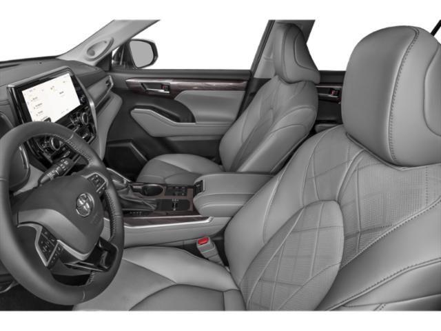 new 2025 Toyota Highlander Hybrid car, priced at $56,767