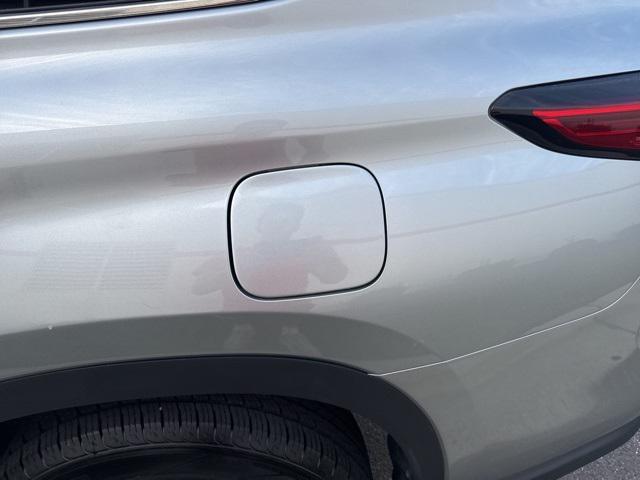 used 2023 Toyota Highlander car, priced at $38,000