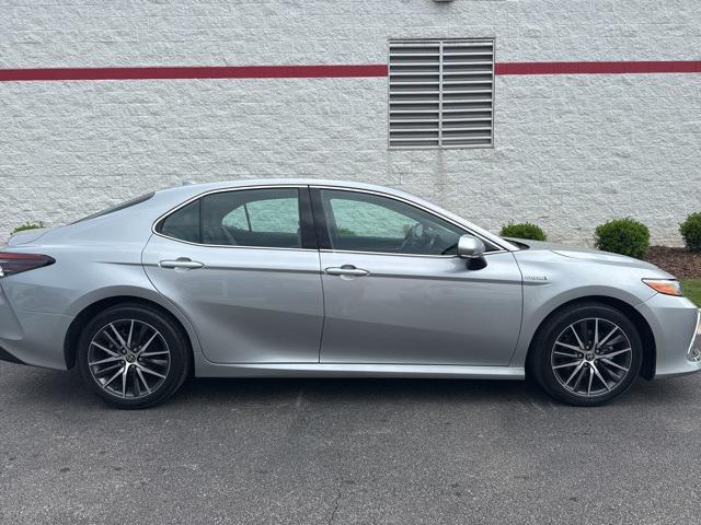 used 2021 Toyota Camry Hybrid car, priced at $25,900