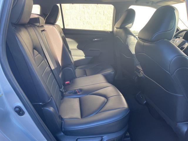 used 2023 Toyota Highlander car, priced at $36,500