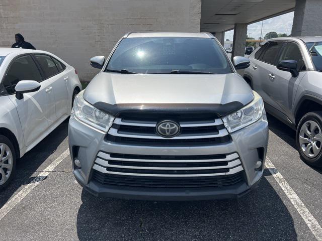 used 2017 Toyota Highlander car, priced at $21,500